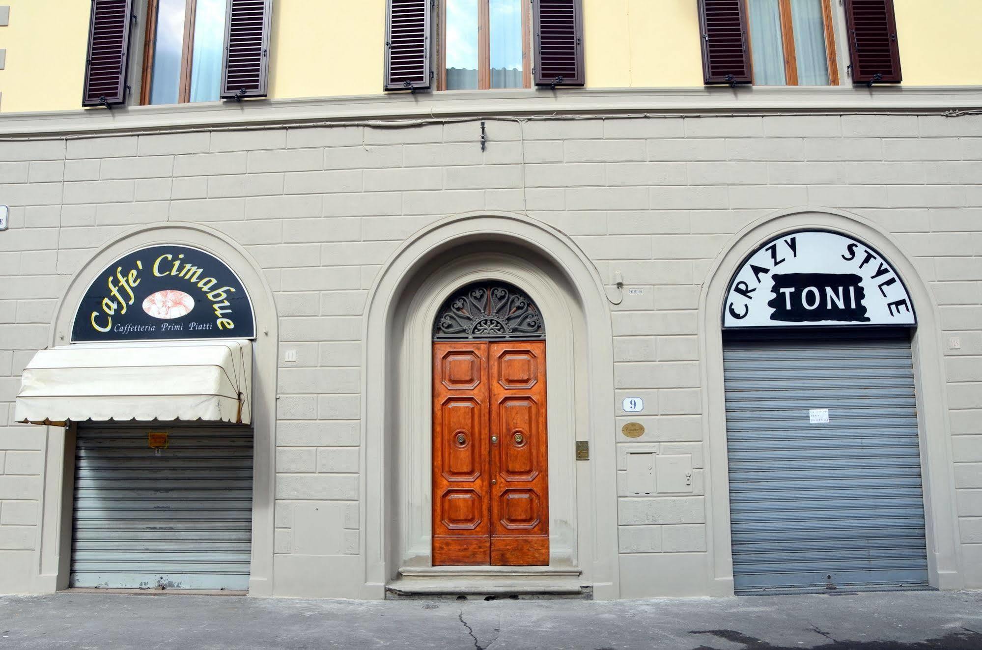 Pensión Cimabue 9 3*